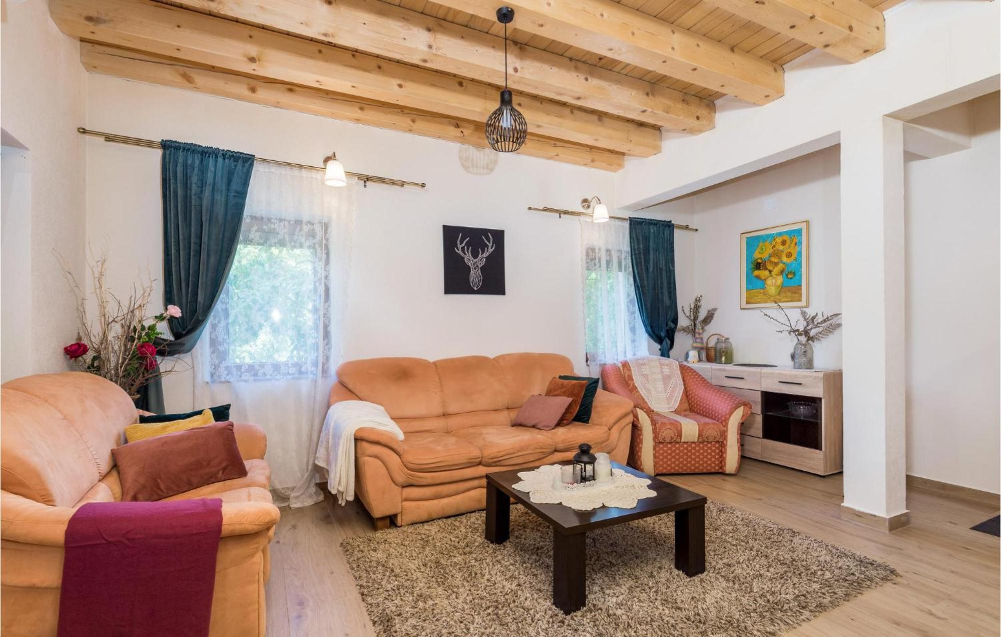 Amazing Home In Vrzici With Jacuzzi Zewnętrze zdjęcie