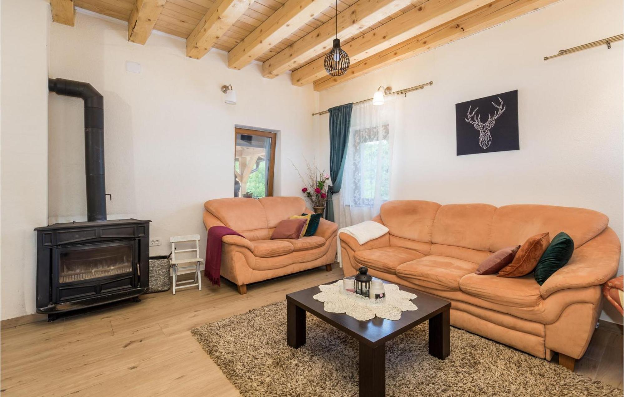Amazing Home In Vrzici With Jacuzzi Zewnętrze zdjęcie